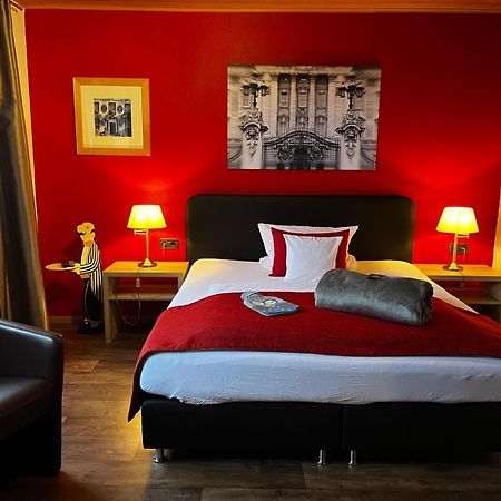 Henblas Hotel Neuenrade Екстериор снимка
