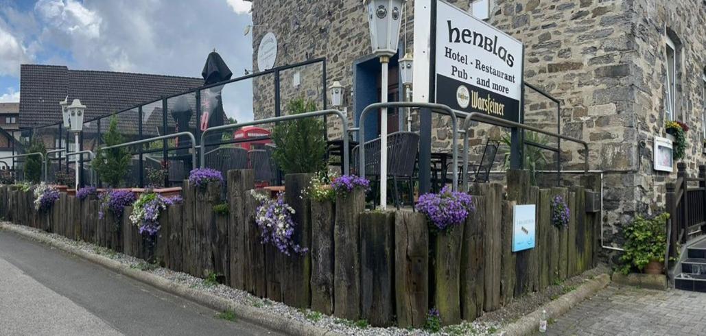 Henblas Hotel Neuenrade Екстериор снимка