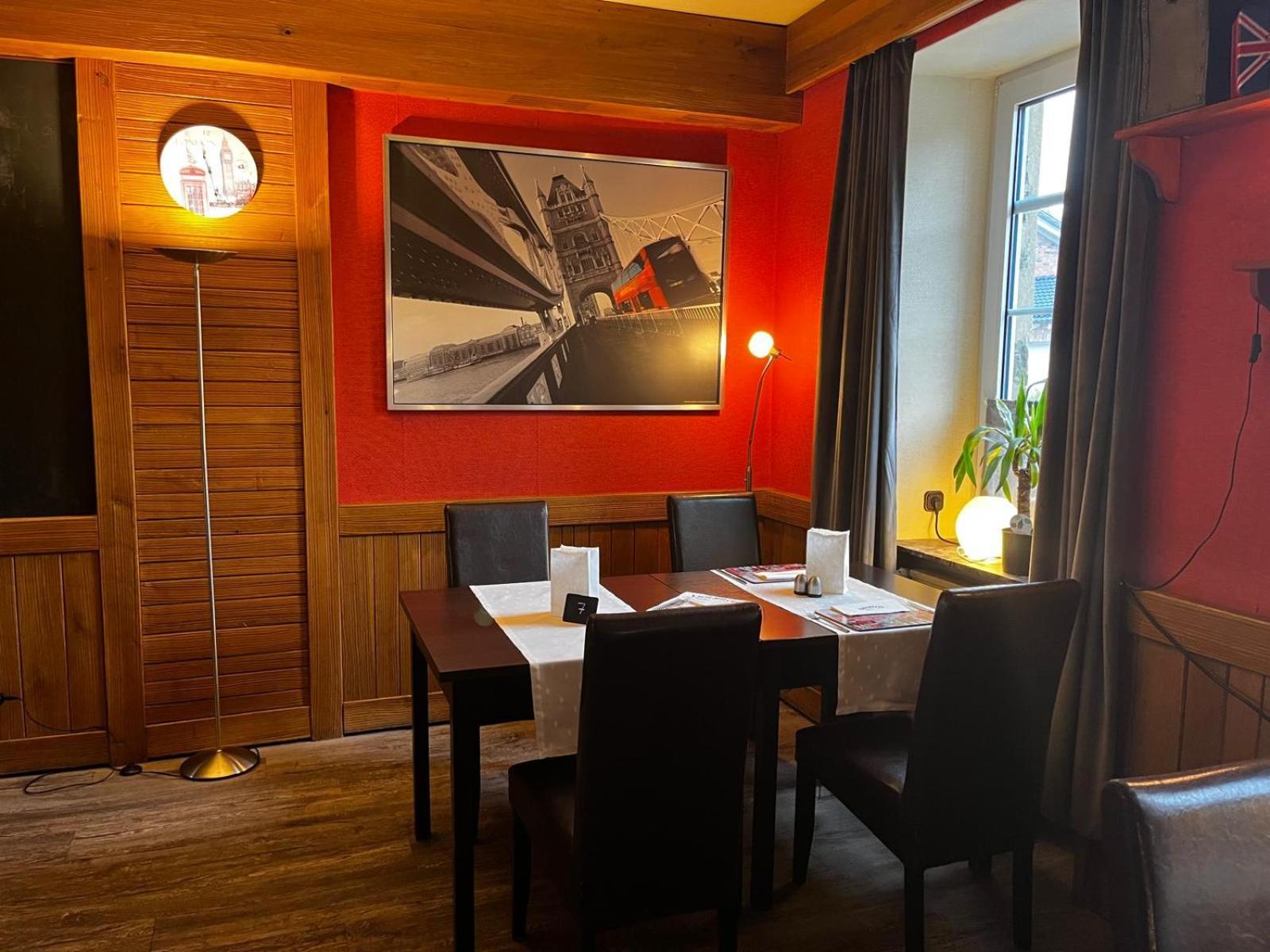 Henblas Hotel Neuenrade Екстериор снимка
