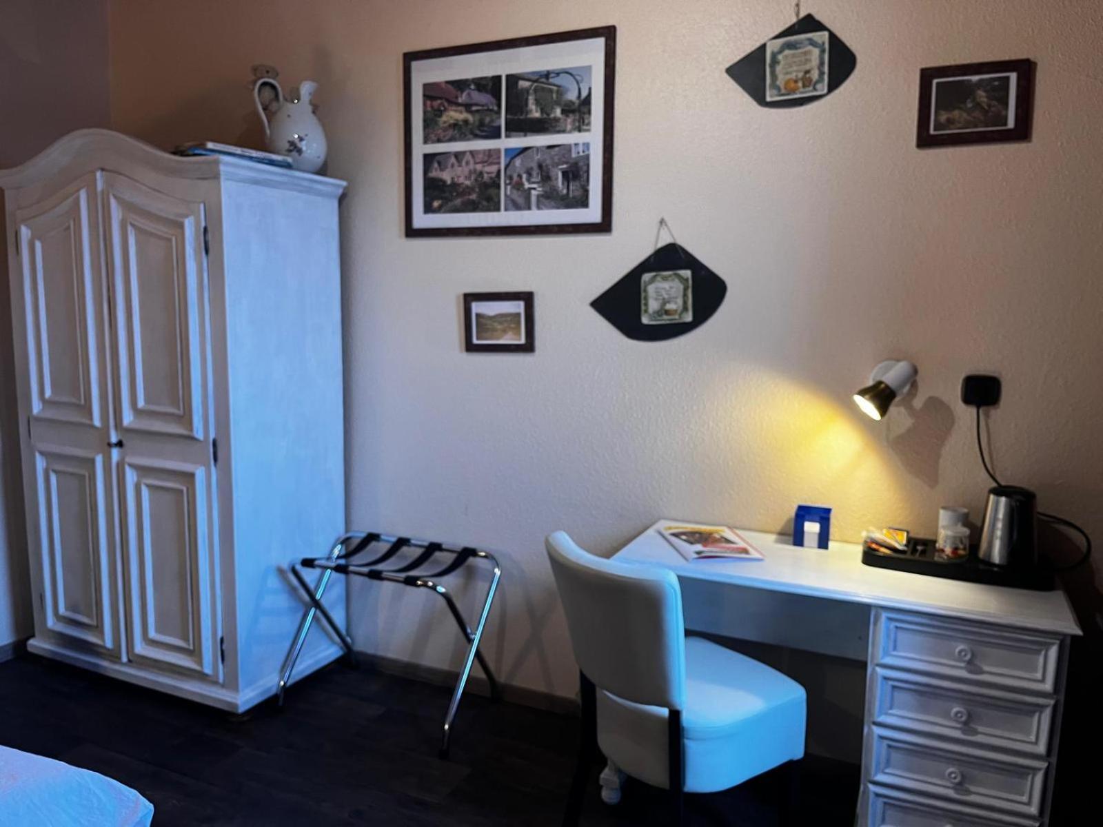 Henblas Hotel Neuenrade Екстериор снимка