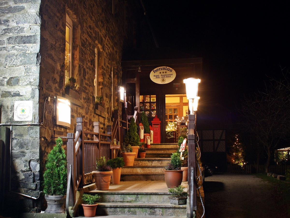 Henblas Hotel Neuenrade Екстериор снимка